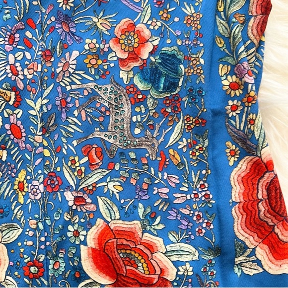 New! Rare ROBERTO CAVALLI Logo Tasseled Ruched Floral Tiger Print Crepe Top - Picture 14 of 16
